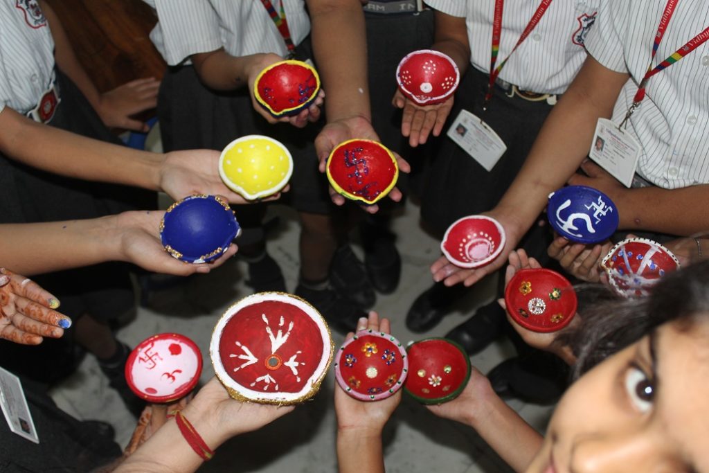 DIYA DECORATION ACTIVITY (22-Oct-2019)